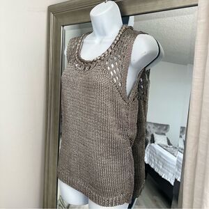 BANANA REPUBLIC Vest Top Silver Thread sleeveless Tank. Size XS